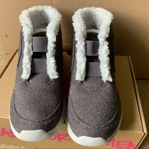 Ryka Everest Gore Sneaker Boot New